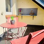 L'escale Aux 3 Frontieres, Parking, Wifi, Balcon *