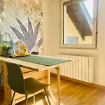 L'escale Aux 3 Frontieres, Parking, Wifi, Balcon アパート