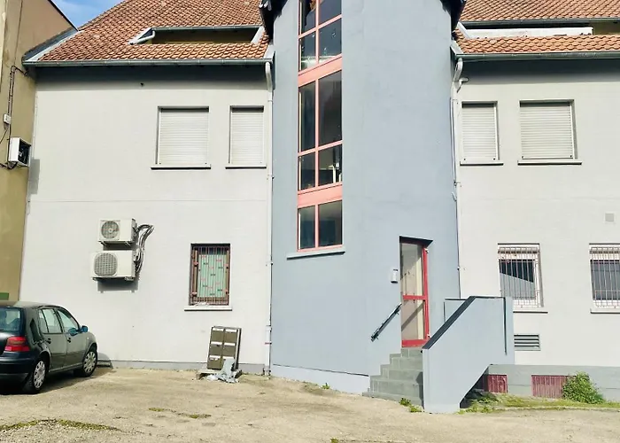 Apartmán L'escale Aux 3 Frontieres, Parking, Wifi, Balcon Saint-Avold