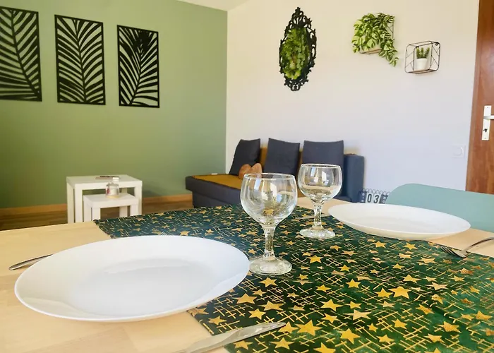 L'escale Aux 3 Frontieres, Parking, Wifi, Balcon Daire *